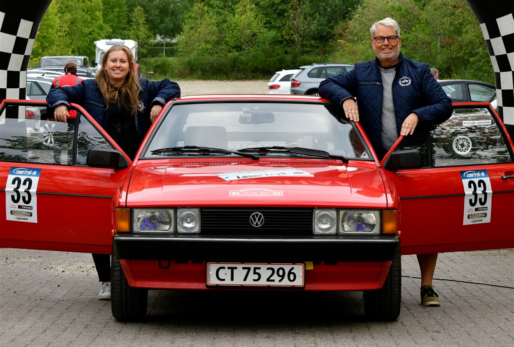 Sidste års vindere af Oresund Rally, far og datter-mandskabet Torben Weber Andersen og Emilie Weber Wellendorf fra Holte og Frederiksberg vil forsøge at gentage sejren med deres VW Scirocco GTL fra 1985.
(Foto: Michael Eisenberg - Intercom)